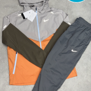 Nike Multicolor Windrunner Set – Grey x Orange x Olive