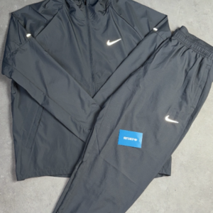 Nike Grey Windrunner Set – Jacket x Jogger