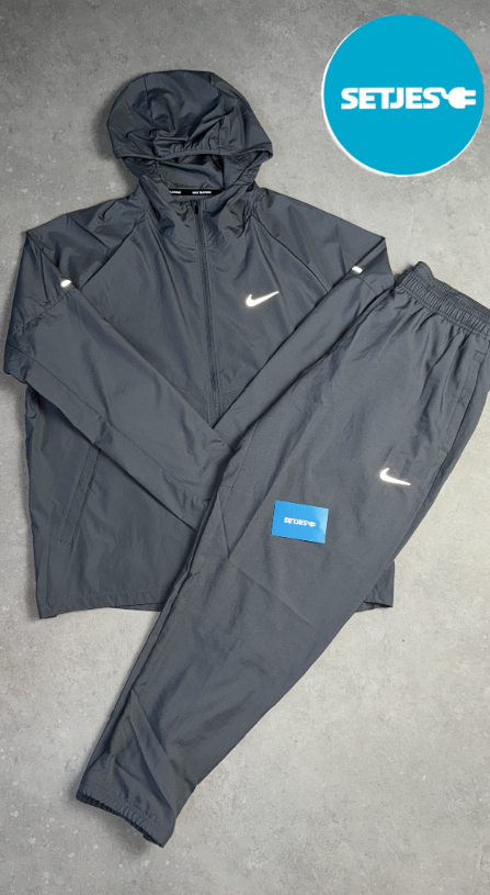 Nike Grey Windrunner Set – Jacket x Jogger